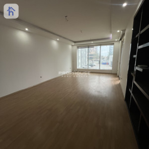 Spacious Apartment in Rena Towers image 2