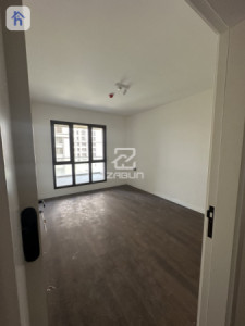 Modern 2 Bedroom Apartment Image 4