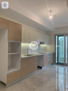 Modern and Cozy Apartment in Empire Square Image 3
