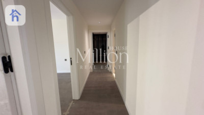 Garden View Apartment Image 6