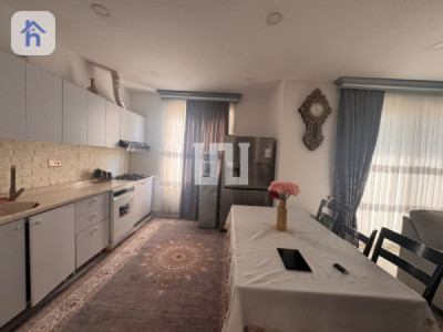 Spacious Apartment with 3 Bedrooms image 4