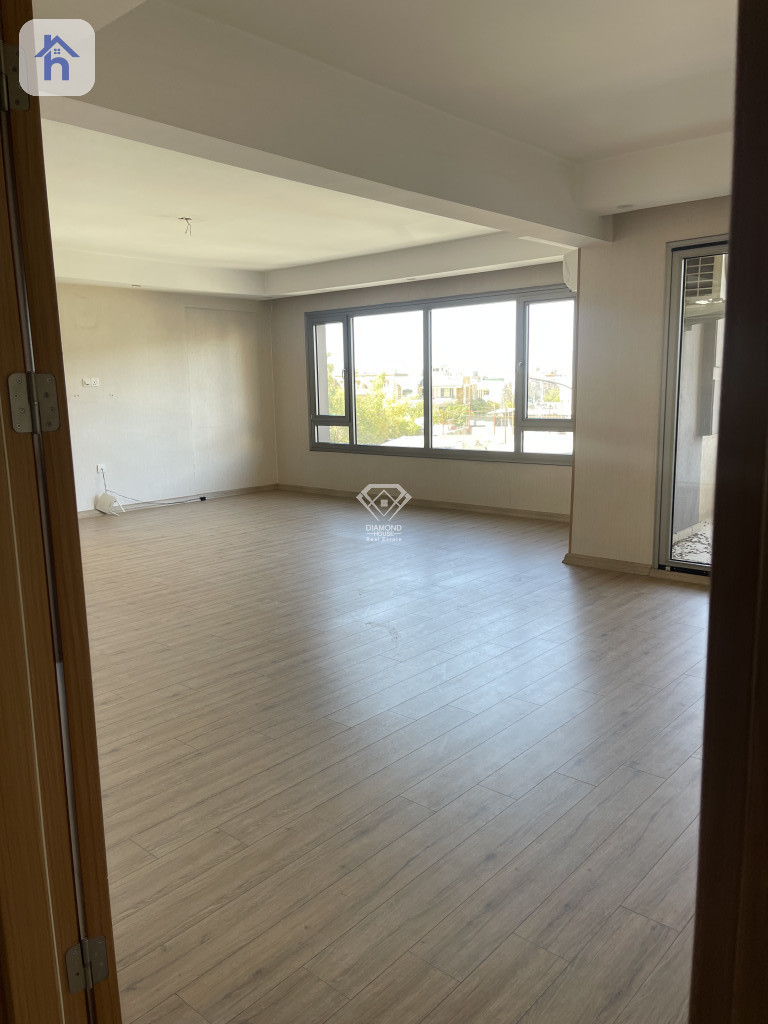 6th Floor Apartment with Stunning Views