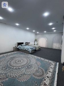 Spacious House with 4 Bedrooms image 6