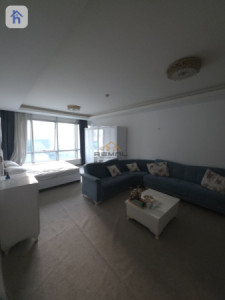 Modern Apartment in Empire Wings image 4