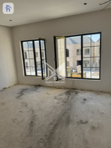 Elegantly designed in Spanish Village 2 image 10