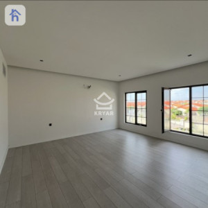 Luxurious Villa in Spanish Village Image 7