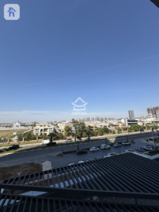 Modern Apartment image 12