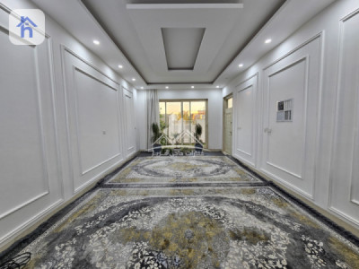 Large Family House with 2 Floors Image 9
