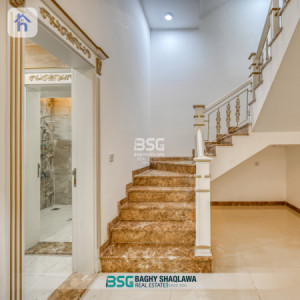 Villa for sale Opposite Garden in American Village Resim 9