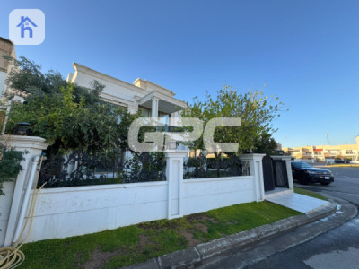 Corner House image 2