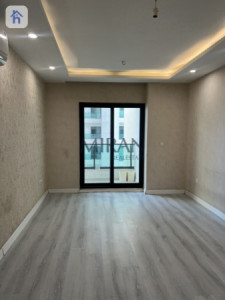 Modern 1 Bedroom Apartment on 11th Floor image 2