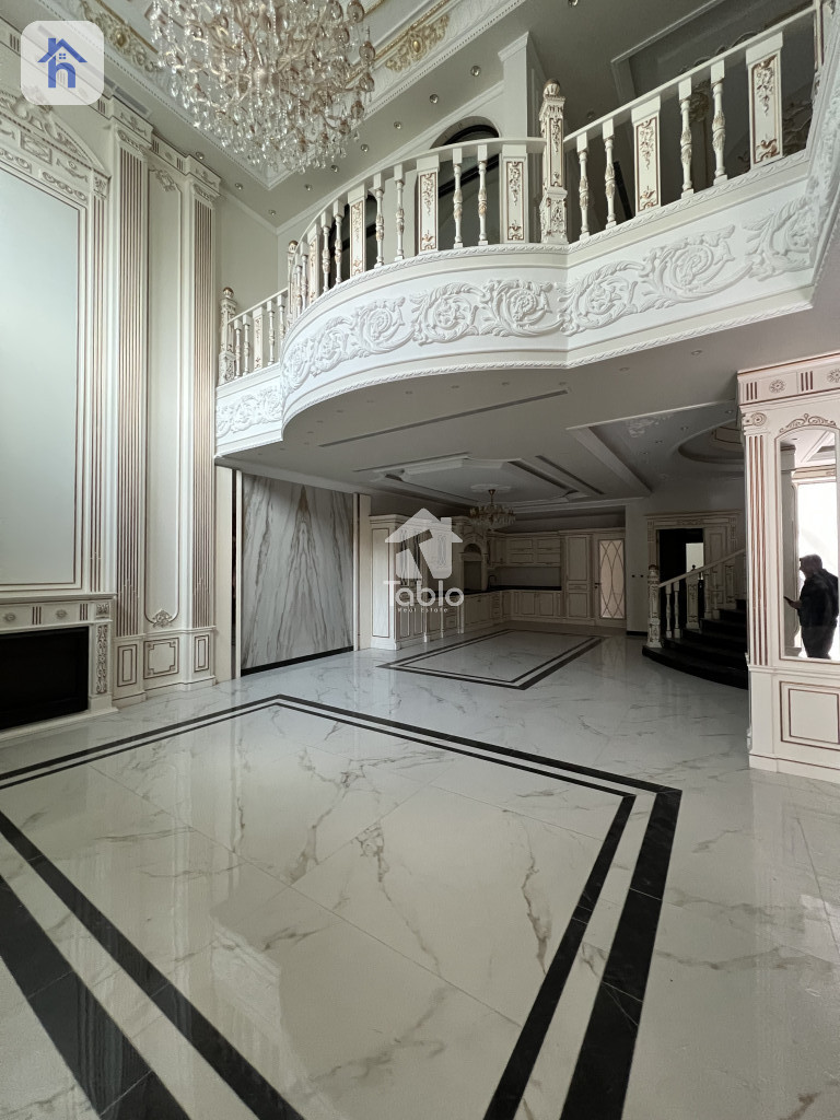 Luxury House