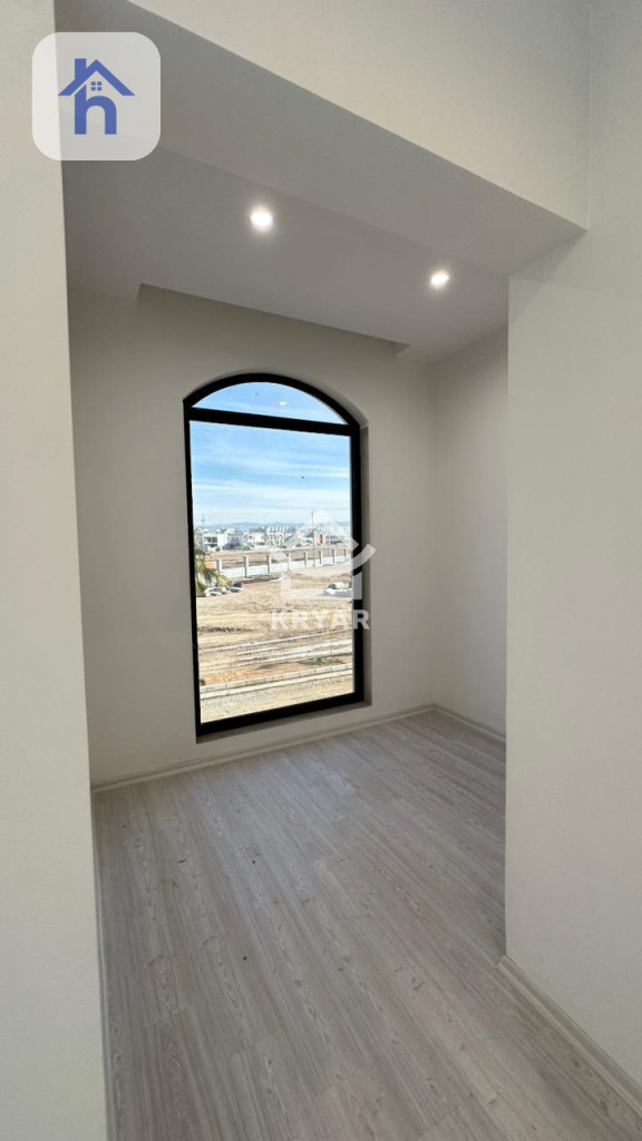 Spacious Home in Mirage City Resim 9