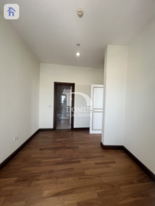 Luxurious Duplex Apartment in Gulan Tower Image 9
