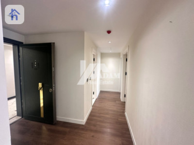 Bright and Airy 2-Bedroom Apartment image 5