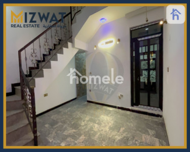 Three Floor House Resim 6