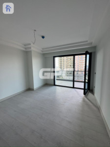 شوقەیەکی ئارام لە تاوەری ڕامی image 1