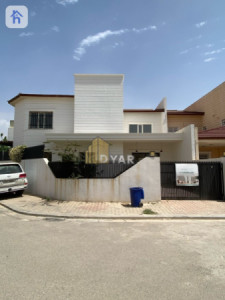Spacious house for rent in Italian Village image 1