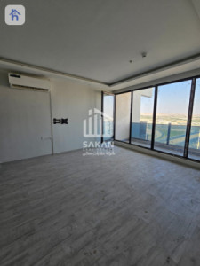 Apartment in Cash image 3