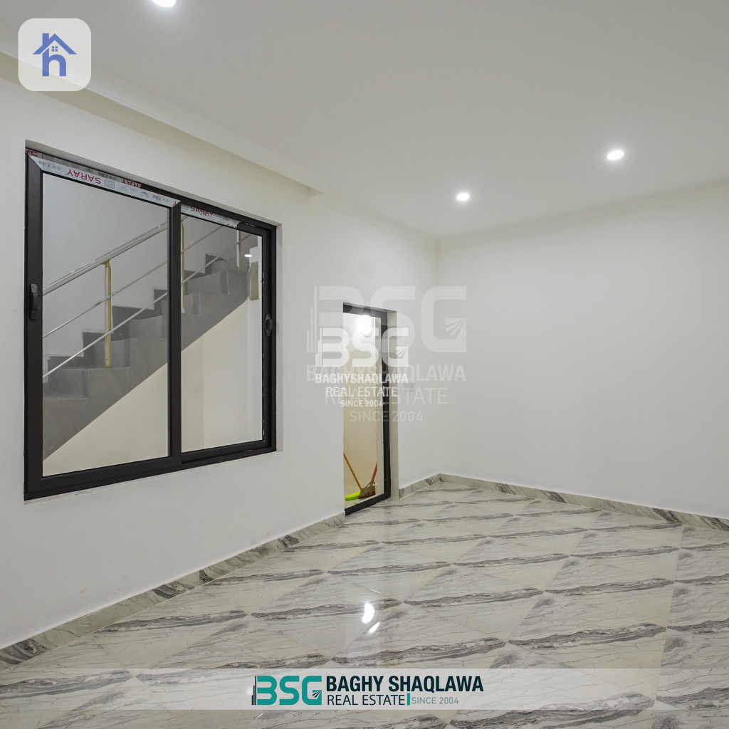 House for sale in Bakhtyari Image 11