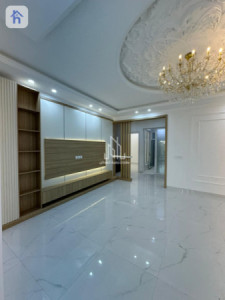 Modern House with 5 Bedrooms image 4