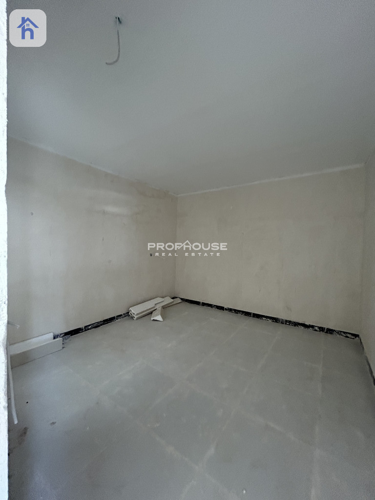 Two Floor House Image 6