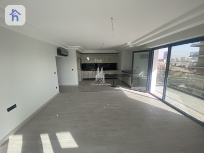 Spacious 2-Bedroom Apartment in Rami Towers Resim 5