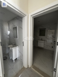 Affordable 1-BR apartment Image 4
