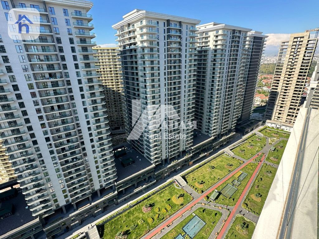 Modern Studio Apartment in Rami Towers Image 10