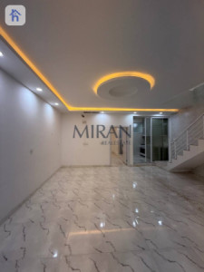 Modern House Image 7
