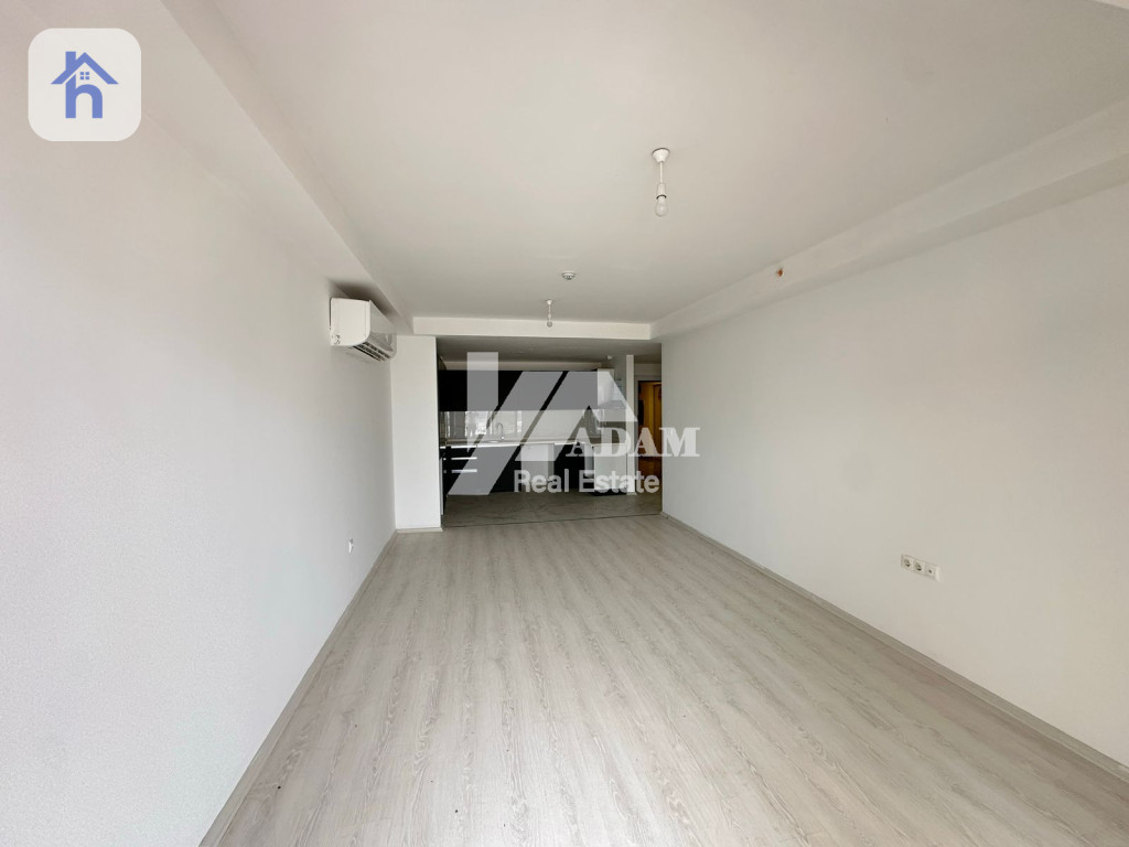 One bedroom apartment in Empire Pearl Towers Image 7