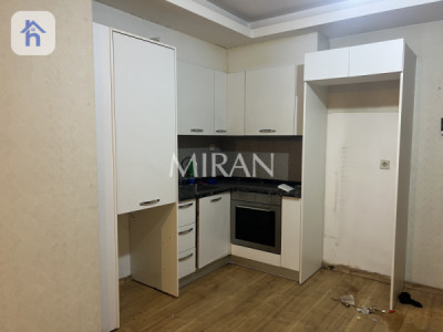Stylish Apartment in Prime Location image 2