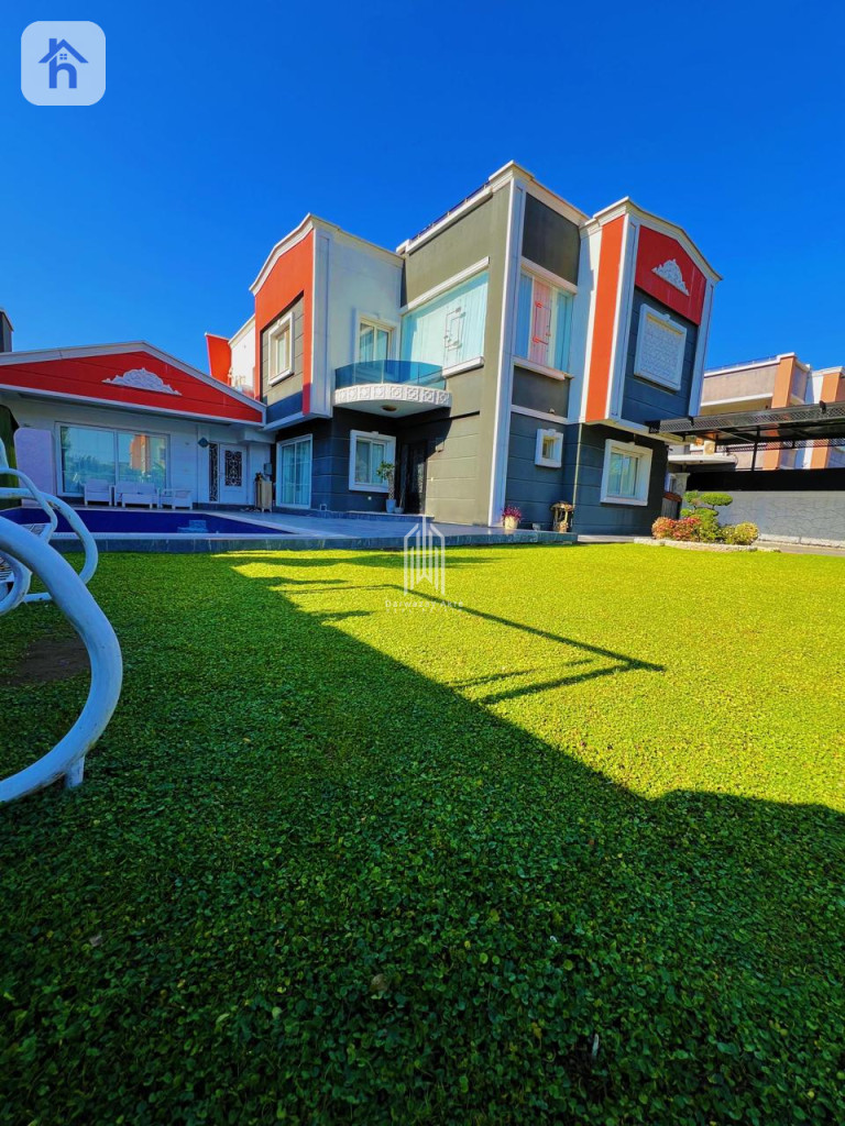 House (450m²)