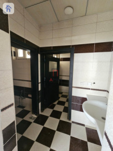 خانوو بەرامبەر باخچە image 18