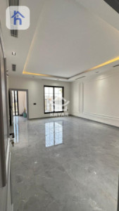 ماڵێکی خێزانیی فراوان لە میراج سیتی image 1