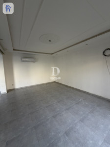 Spacious House with 4 Bedrooms image 22