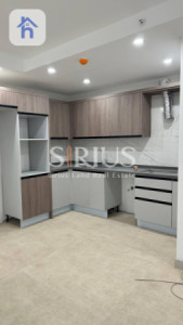 Modern Apartment with 2 Bedrooms Image 3