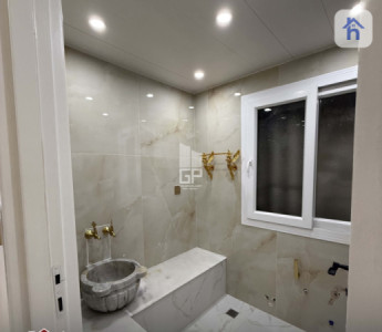 Elegant 6th Floor Apartment for Sale Image 9