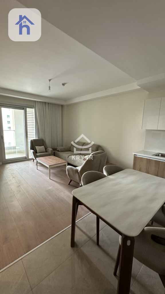 Cozy 1 Bedroom Apartment in Empire Wings