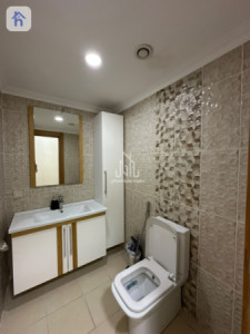 Modern Apartment Image 12