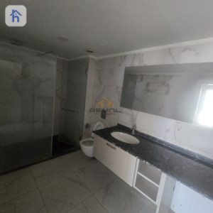 2-Bedroom Apartment with Open Layout image 8