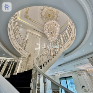 Luxurious 5-Bedroom House in Wazyiran Resim 7