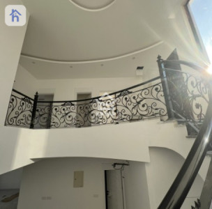 House (240m²) Image 18