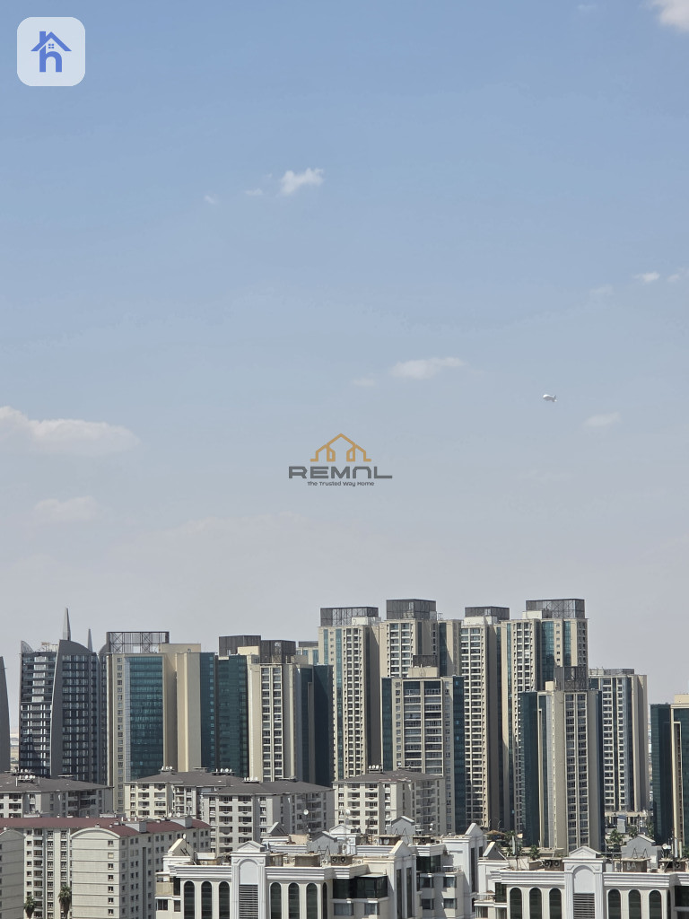 Elegant 3-bedroom apartment in prime location