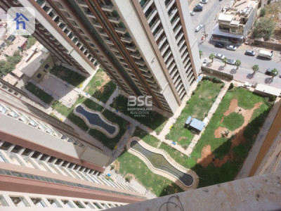 Cozy 1-Bedroom Apartment with Stunning Views image 2