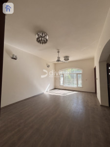 Spacious House in Italian Village image 4