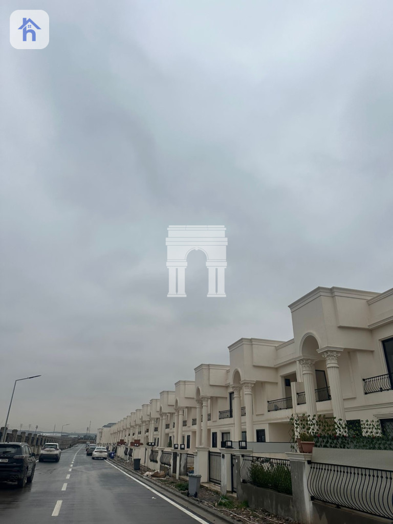 Spacious Family Home, Modern Design Resim 2