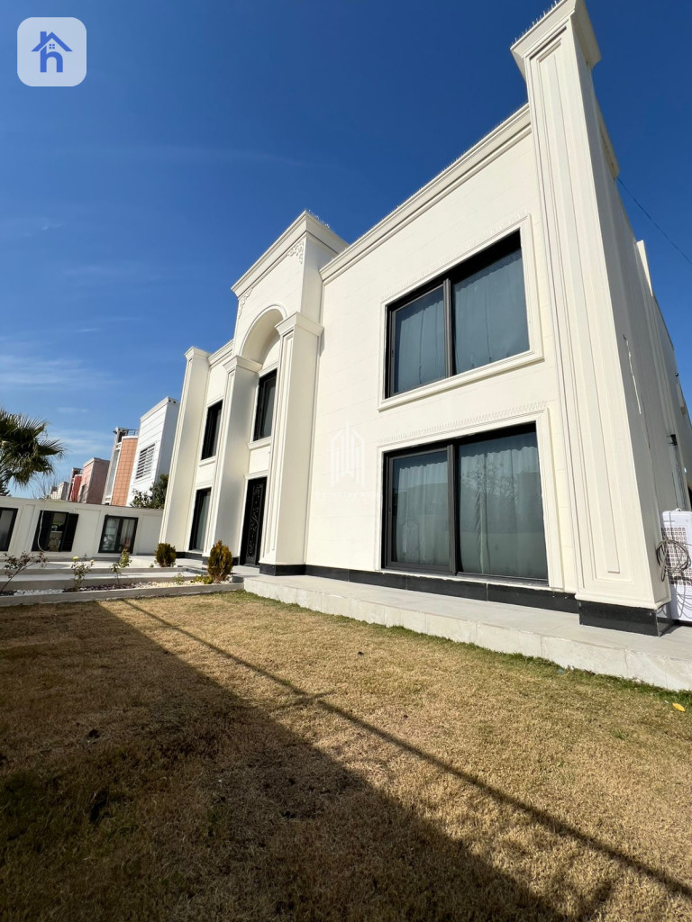 Modern House in Ganjan City