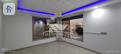 Modern House image 3