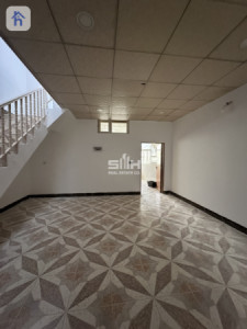 Spacious 3-Bedroom House for Rent Image 4